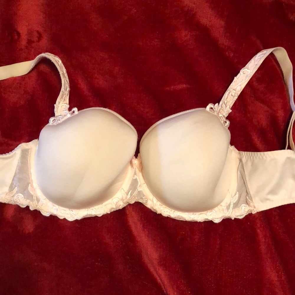 Simone Perele bra size about 32DD